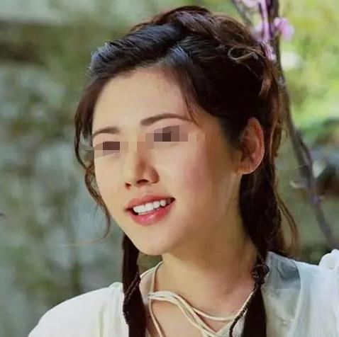 18岁拍大尺度写真，被母亲骂去死，44岁的国民媳妇，活成了…