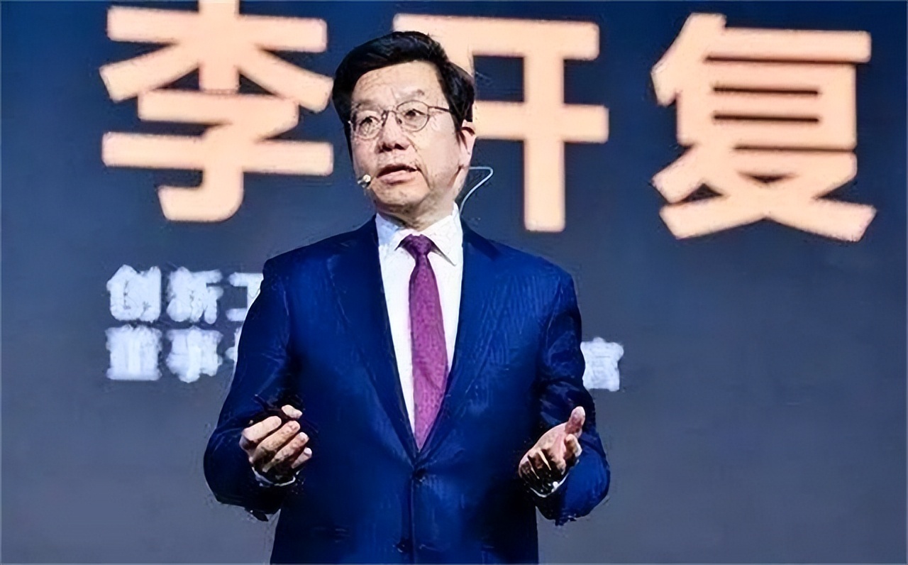 毅然拒绝美国，把864家公司带回祖国，只为告知世界：我是中国人