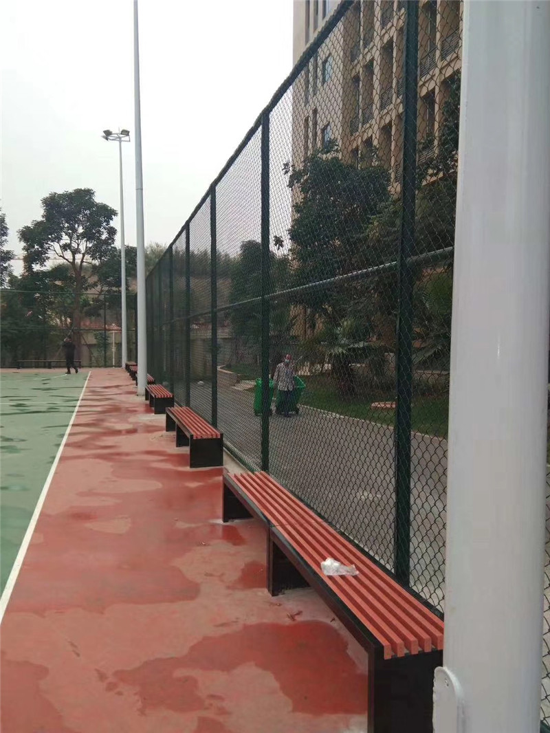 球场围栏有哪几种,球场围栏型号齐全