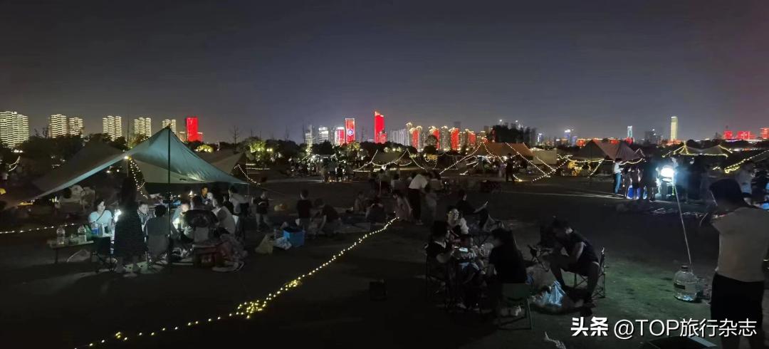 星光*会集**，追逐落日，在长沙不来一场“野生聚会”，就辜负青春了