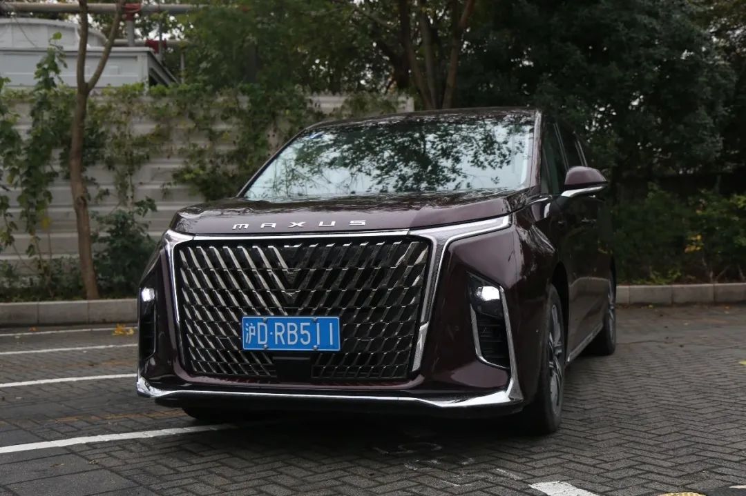 上汽大通maxusg90测评,上汽大通maxusg90测评低配版