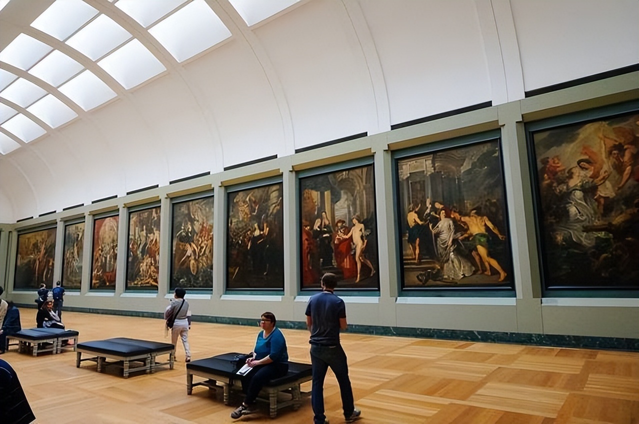 法国卢浮宫绘画简介,法国巴黎的卢浮宫有什么画作