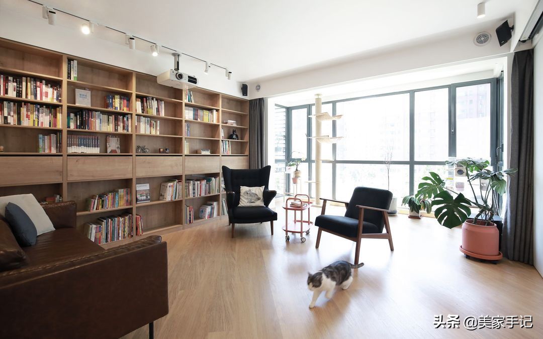 全屋都打柜子效果图,90平米极简装修打满柜子