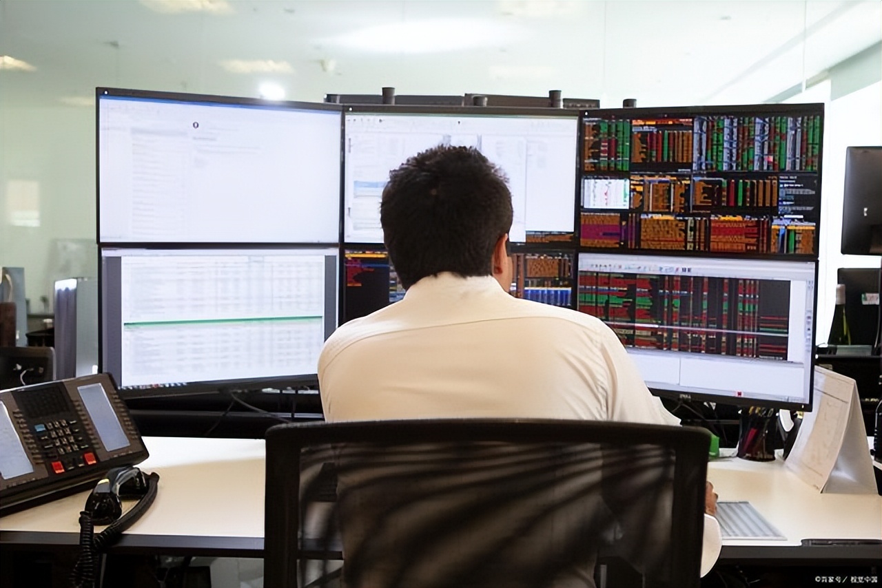 通俗解释新三板股票,新三板股票有什么区别