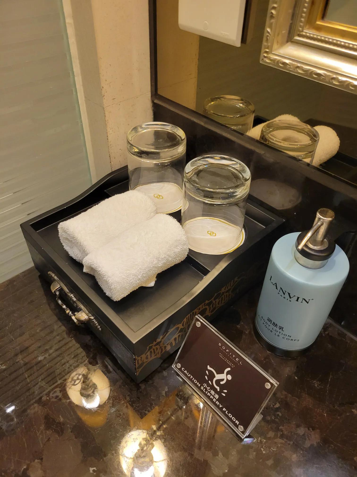 200能住什么酒店青岛,每个地方索菲特酒店价格的差异