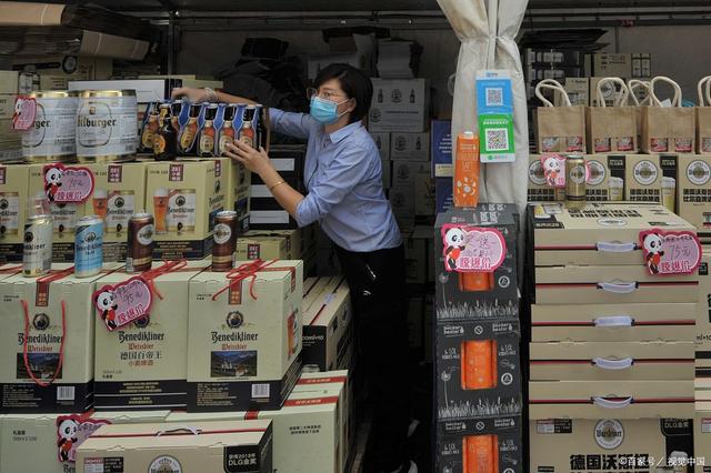 4个行业很暴利普通人也能赚大钱,4个低成本的小生意月入上万不难