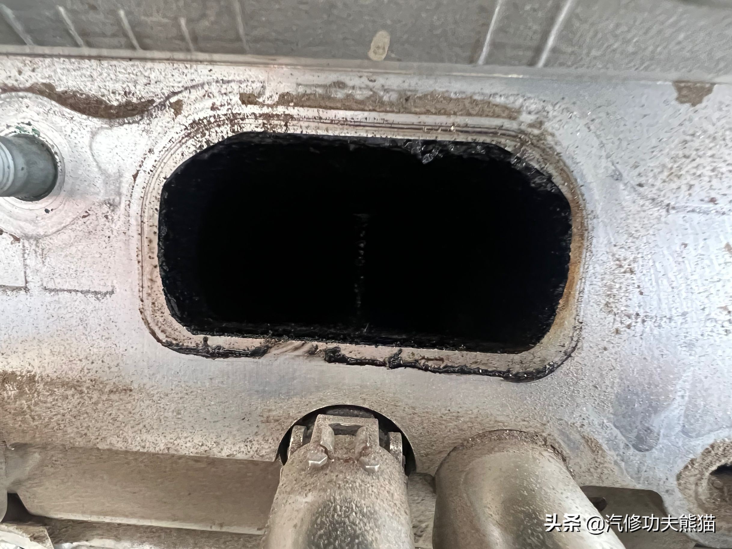 全新胜达大修,现代全新胜达9万公里烧机油