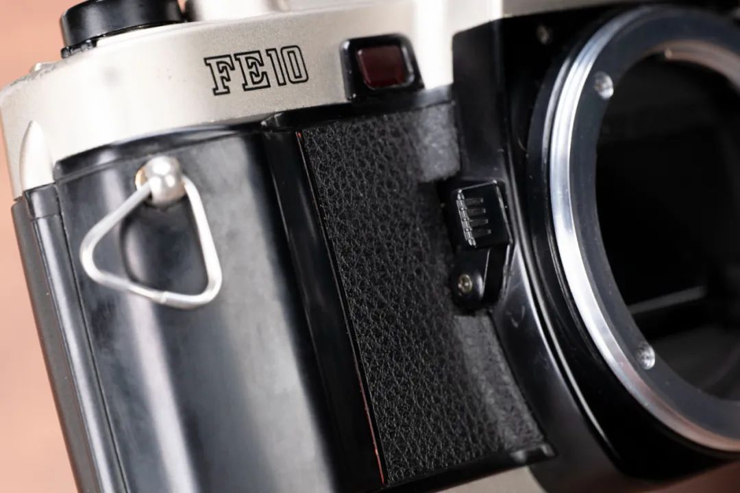 尼康胶片相机fe2,尼康相机fm10型号