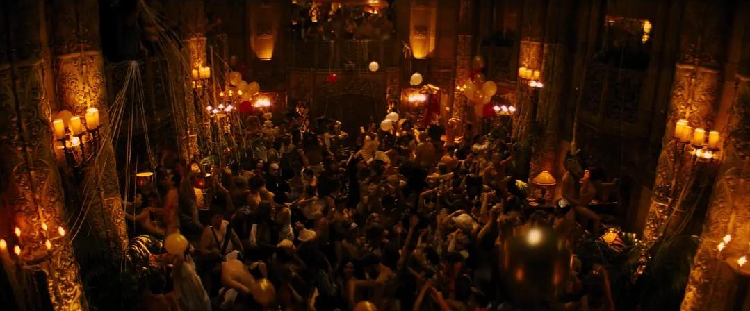 浮华浪荡*欲肉**横流，荒唐又华丽的演艺圈尺度大揭秘