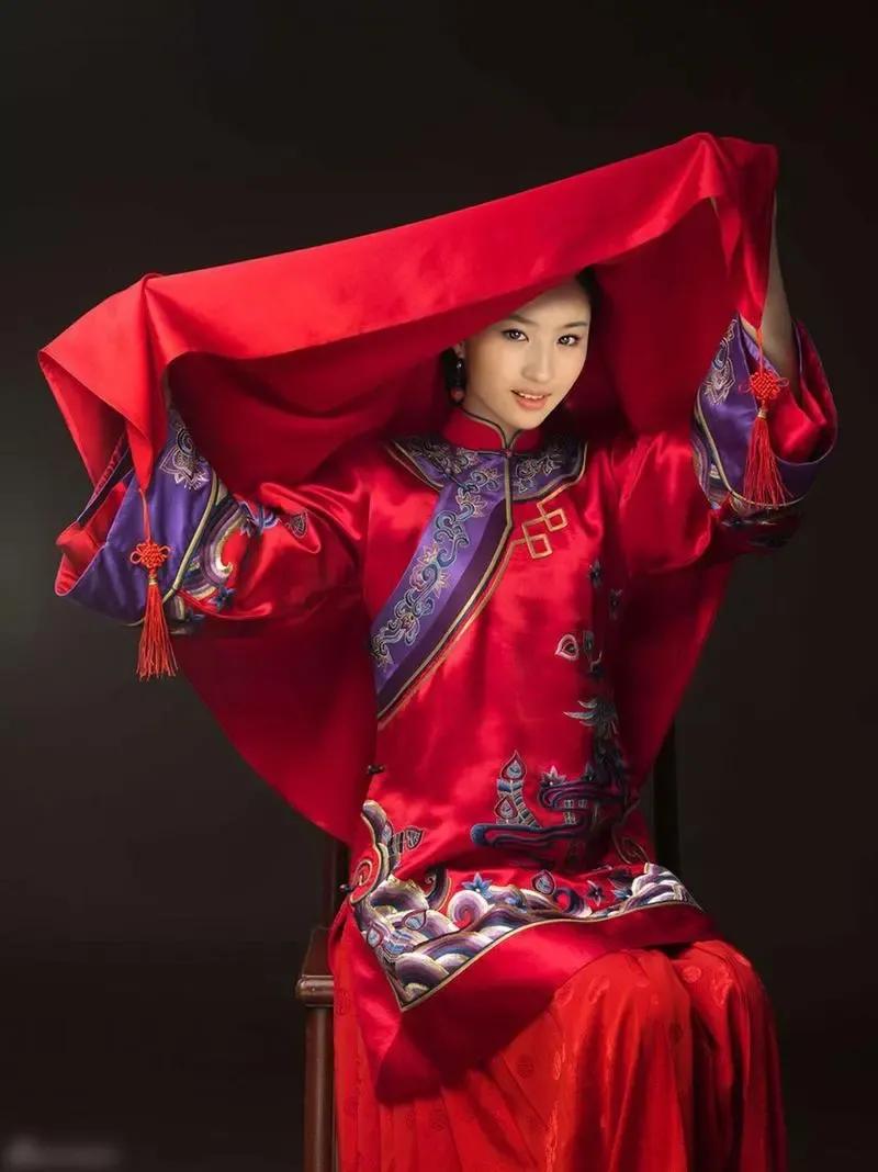 为什么结婚时叫新郎新娘,结婚时为什么叫新郎新娘