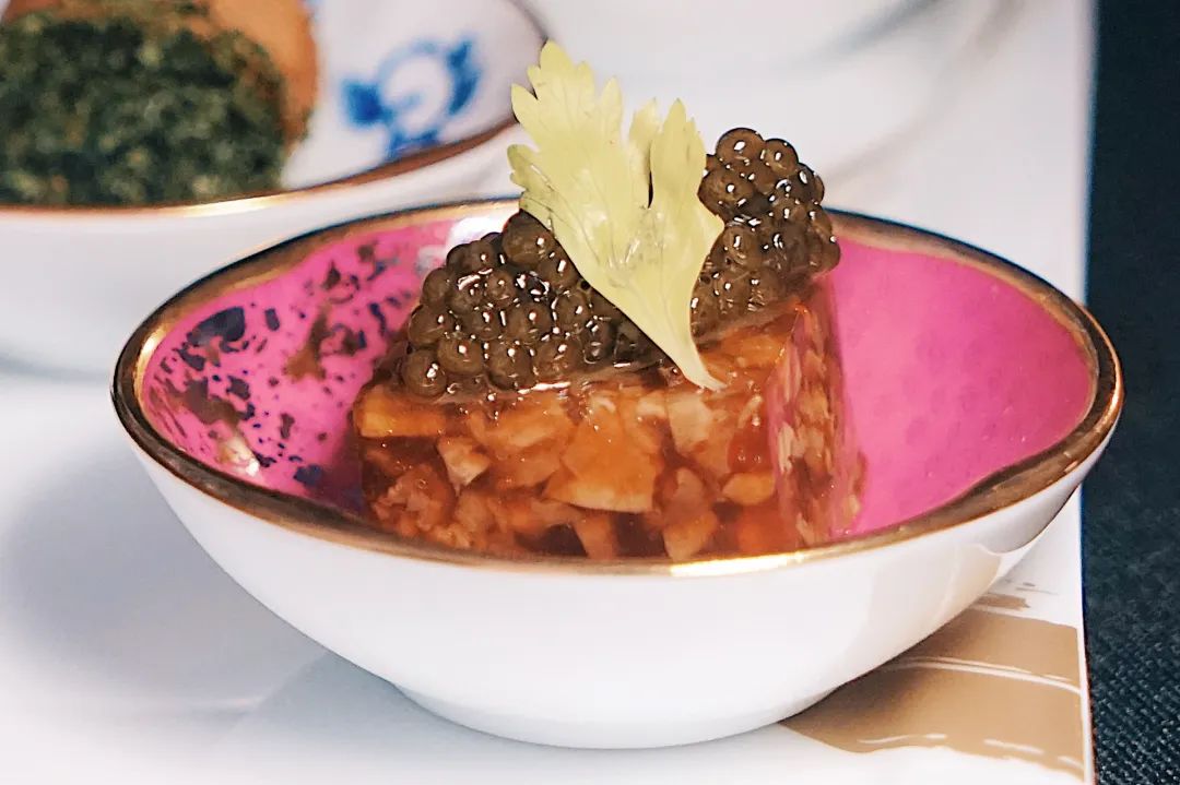 三亚打卡必住酒店之一,三亚十大必住酒店推荐排名最新