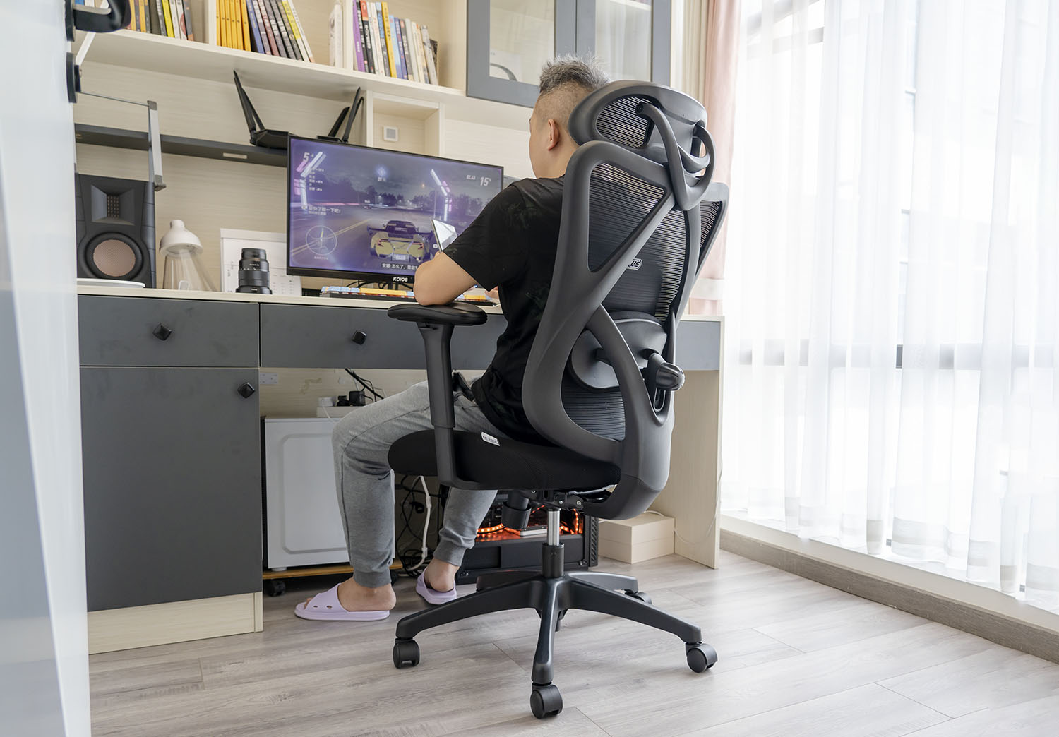 永艺入门级人体工学椅横评,永艺双背联动人体工学椅评测