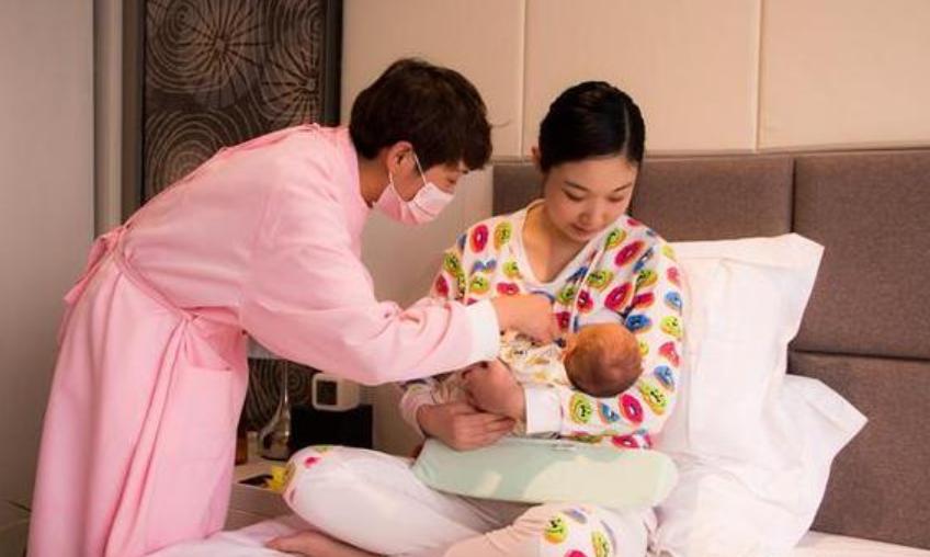 干保姆月嫂照顾老人哪个行业好,请月嫂还要老人帮忙吗