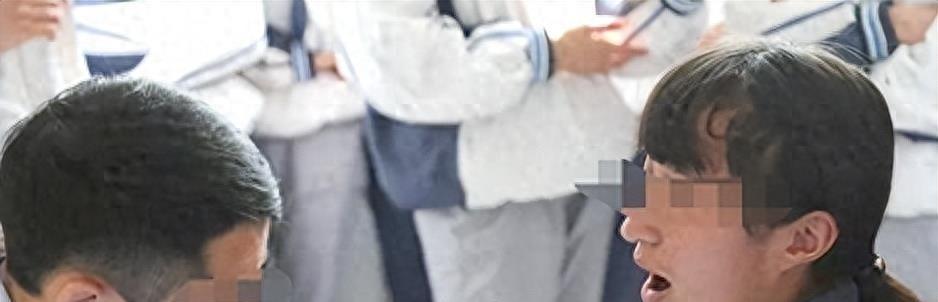 男医生“吸吮”女子隐私部位，还拒不承认，不料唾液暴露一切！