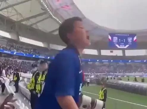 一杯水10块办联赛挺赚钱，泰山要换个活法，说好的佩雷拉呢