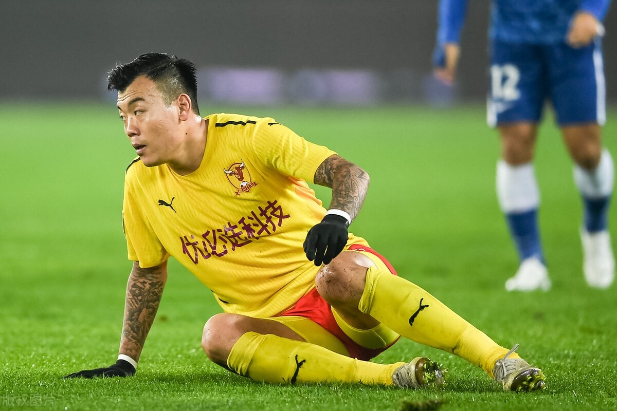 所谓的郑智接班人张佳祺，辗转加盟浙江绿城，能否再展雄风