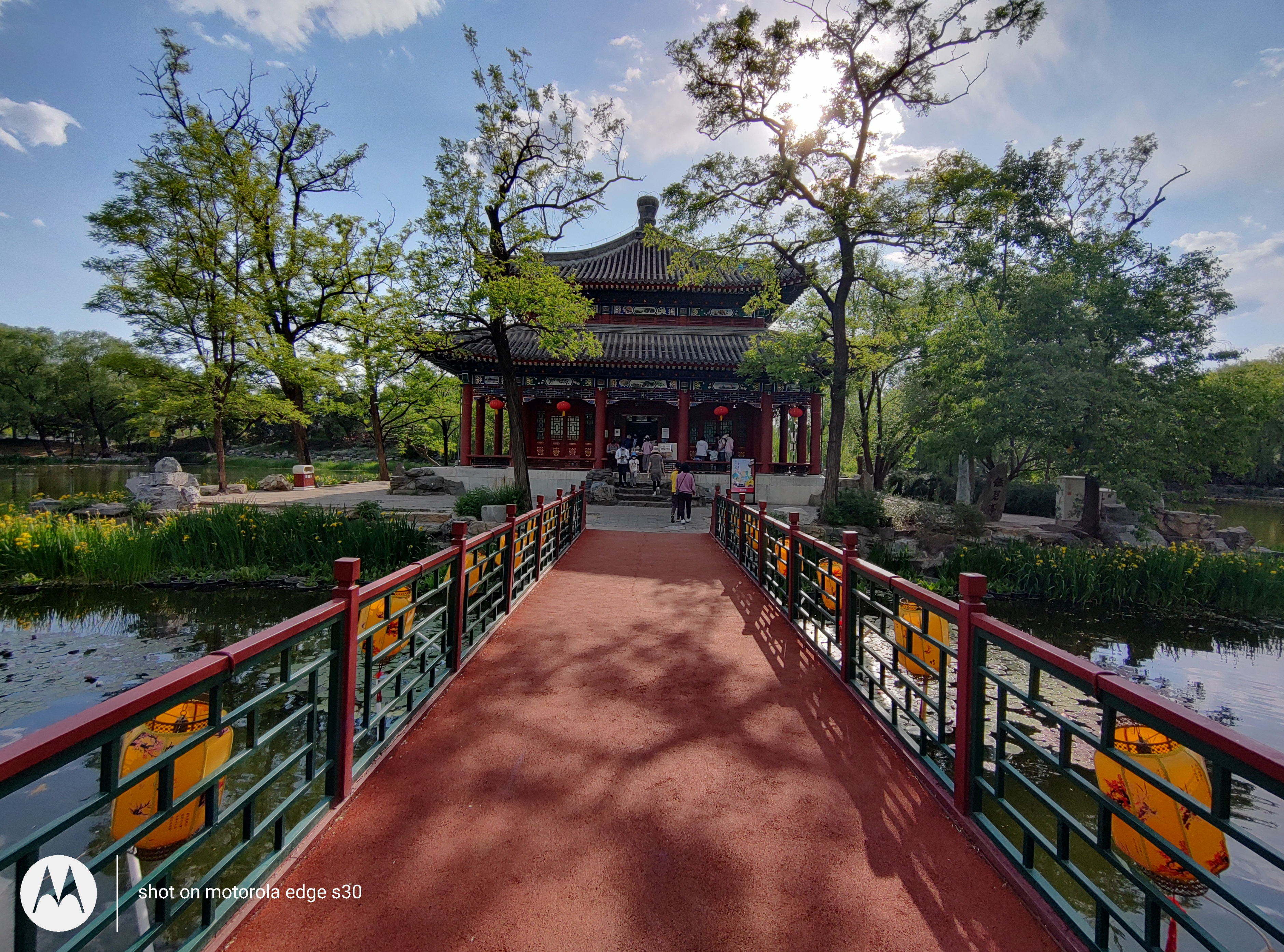 motoedges30手机,motoedges30值得入手吗