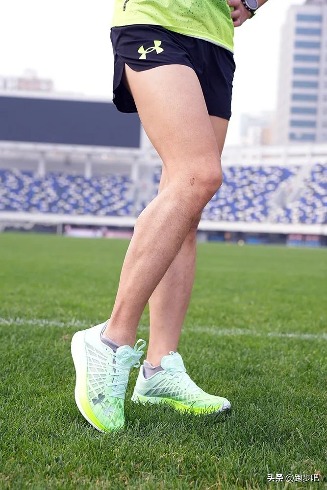 uaflowvelocitise璺戦瀷,uaflowelite璺戦瀷