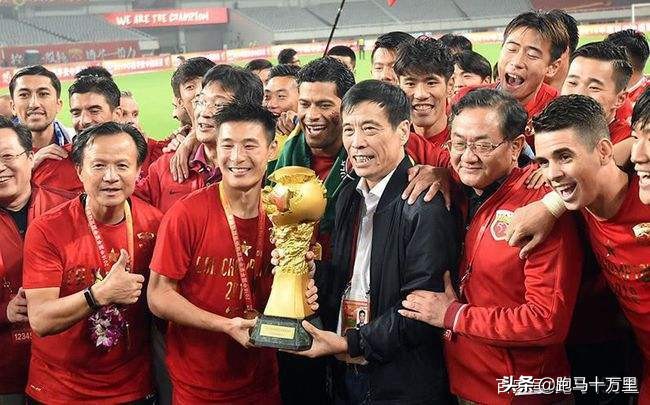 金元彻底沦陷!陈戌源7年足球生涯成就远逊许家印,孙雯该上位了