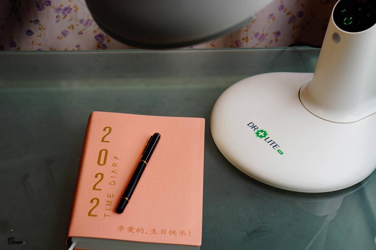 儿童学习护眼灯爱德华,预防孩子近视用2盏台灯