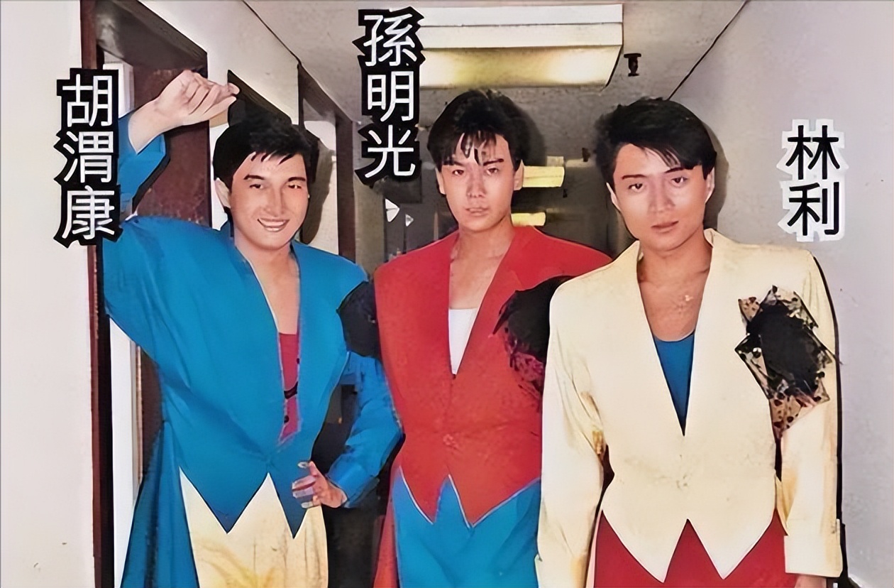 54岁李丽珍罕见亮相,56岁的李丽珍近况如何