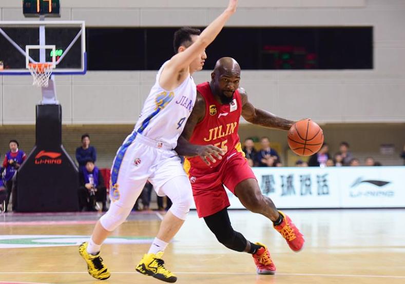 新疆男篮为什么被处罚,新疆男篮违规