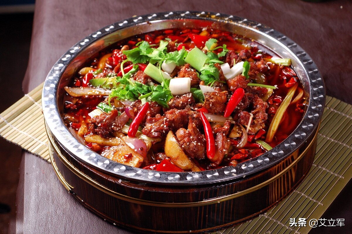 湘菜干锅牛杂的做法和配料窍门,干锅类的菜要什么配料怎么做