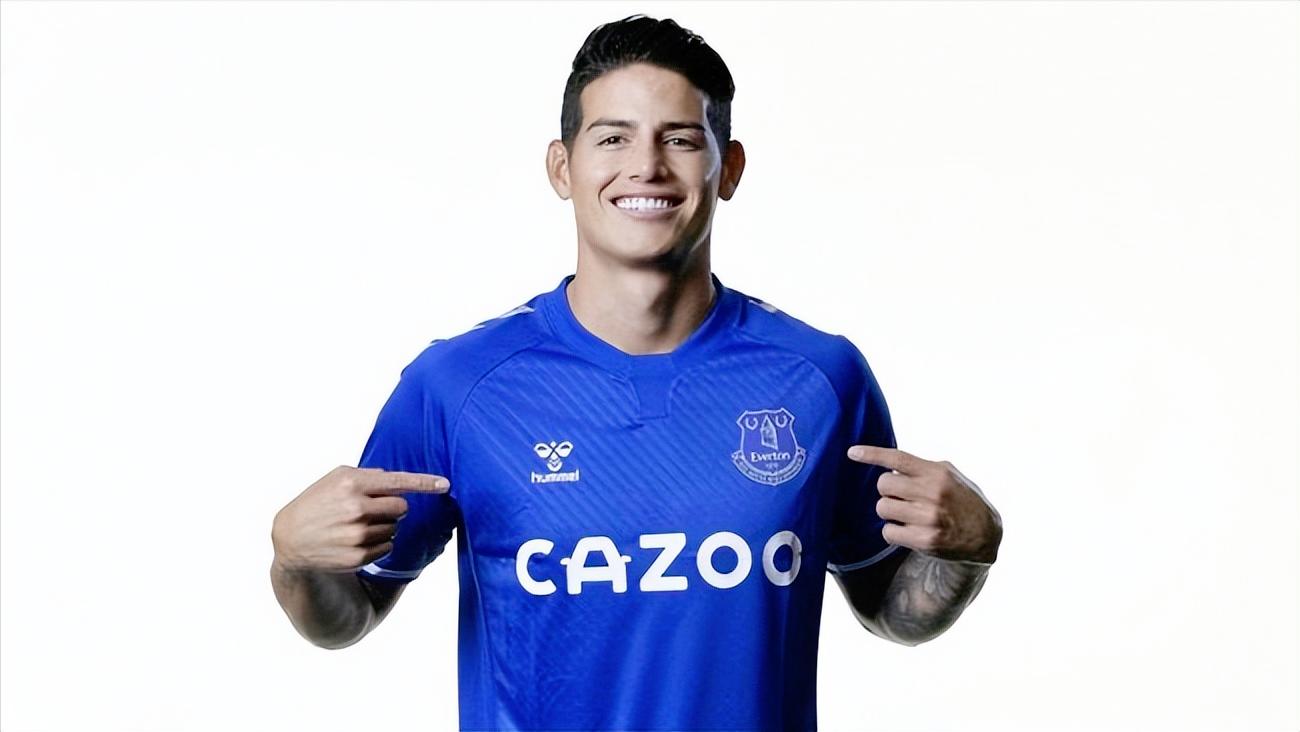 痞帅足球帅哥,帅中带一丝痞气的男明星