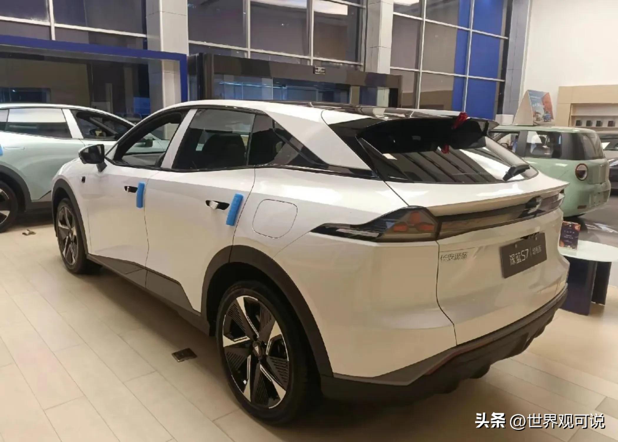 操控好三大件稳定静音好的suv推荐,20万动力安全油耗操控最好的suv