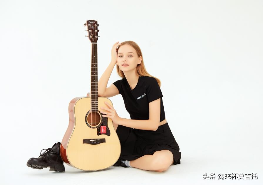 民谣吉他初学者选购吉他价位,超实用的初学者入门吉他选购技巧