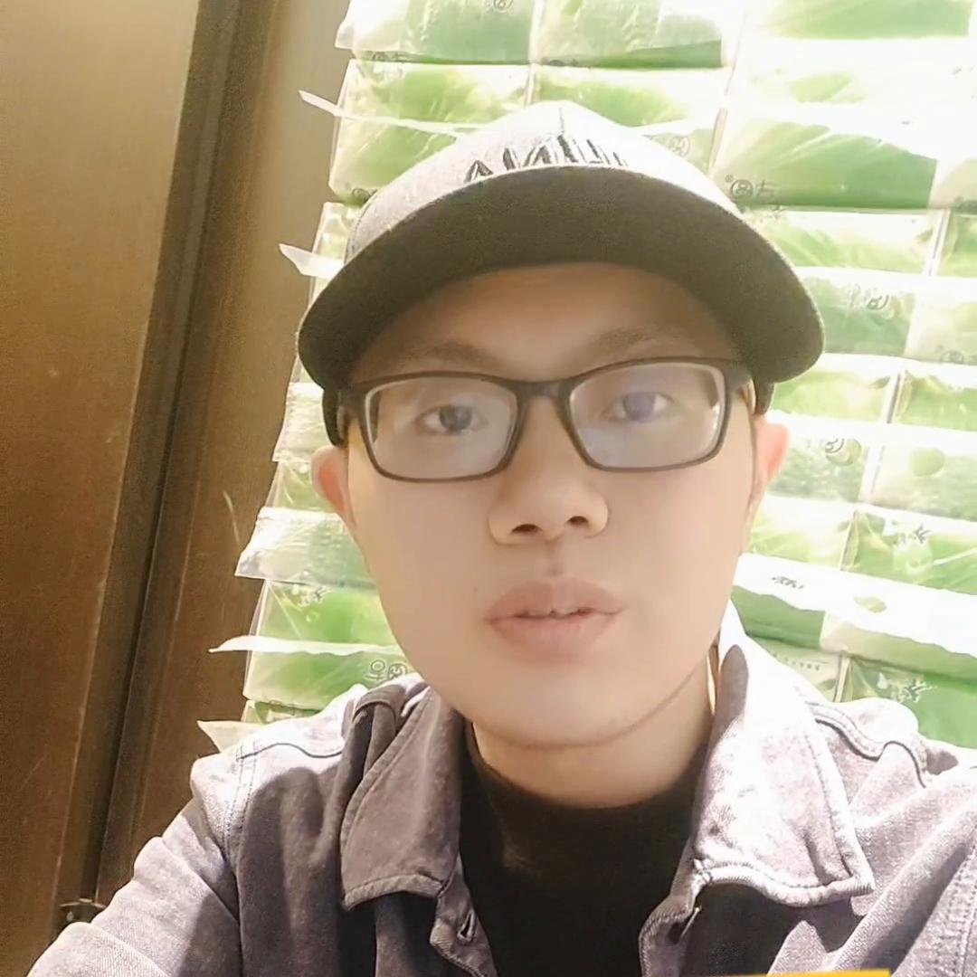 业余时间摆地摊卖什么最火,现在摆地摊卖什么最火视频