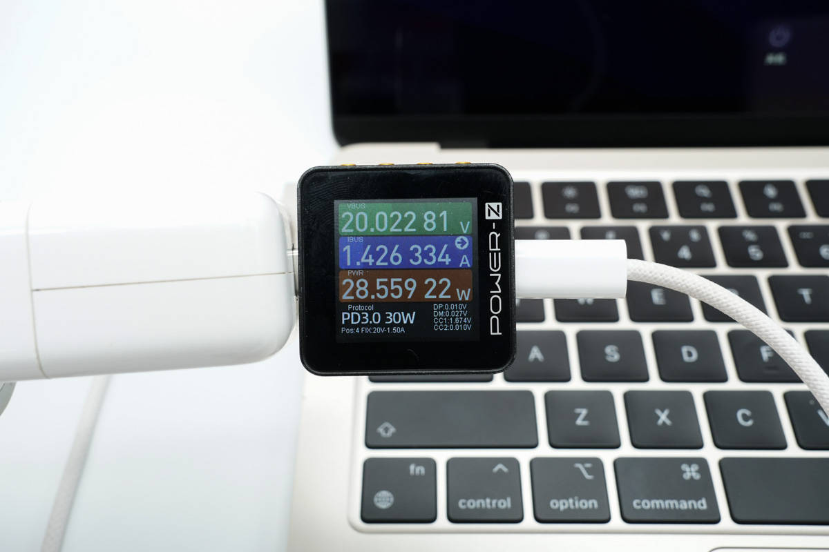 喧宾夺主的Air，续航会更优？苹果MacBookAirM2开箱评测