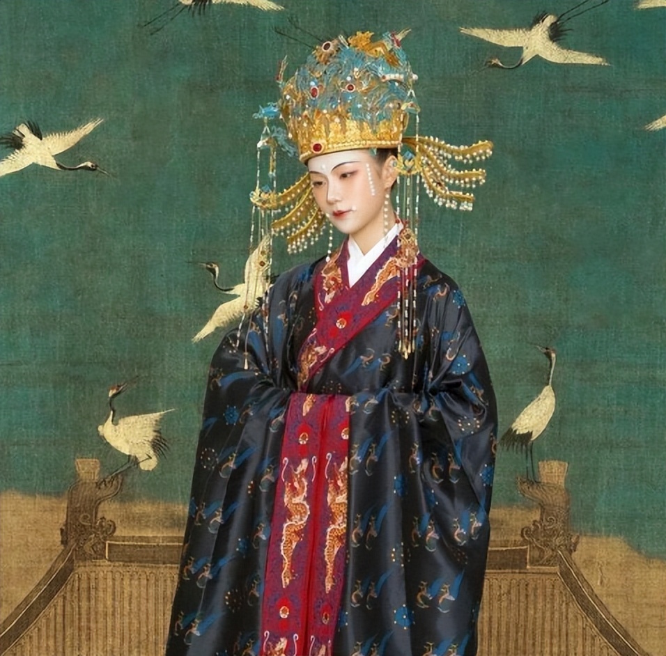 宋朝服饰上的花纹图案有哪些,宋朝时期的服饰图片及特点