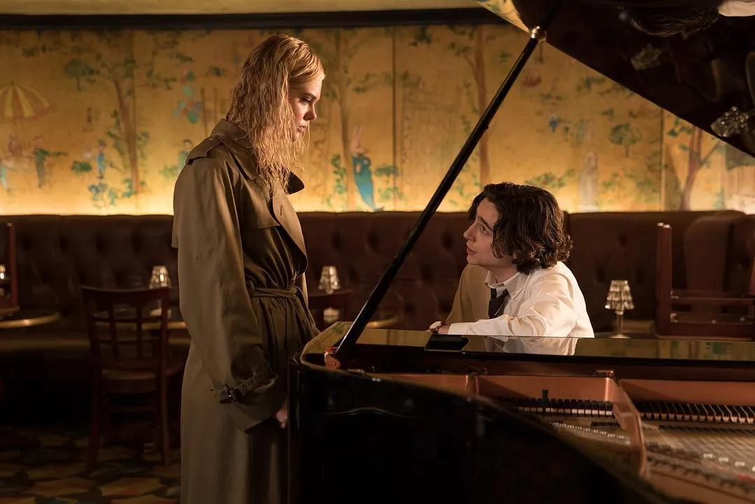 纽约的一个雨天莎士比亚,纽约的一个雨天甜茶唱歌