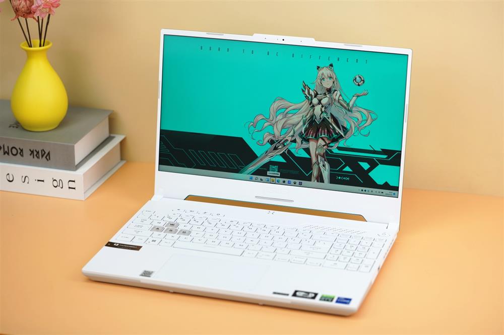 上大学买笔记本电脑怎么挑？谨记这4点选购细节，入手就不会踩坑