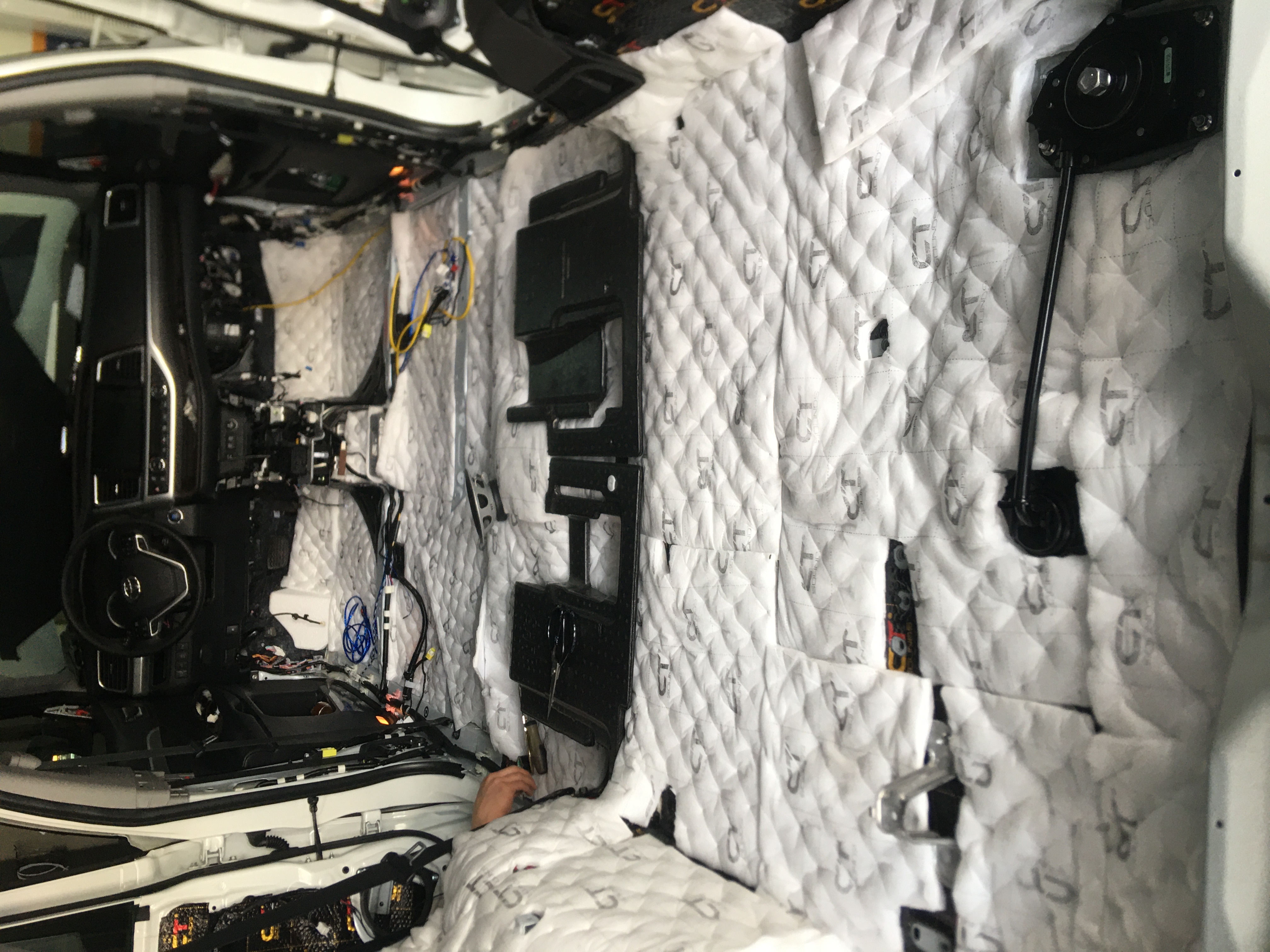 新款汉兰达风噪和胎噪大怎么解决,丰田汉兰达原始隔音