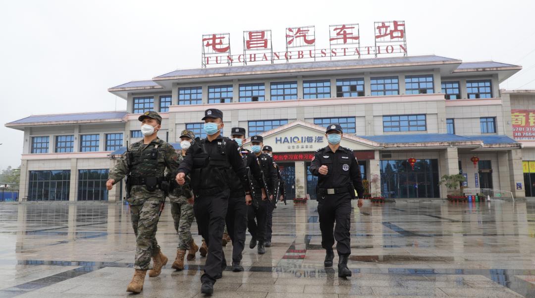 海南万名警力联动严查,警力出动人次