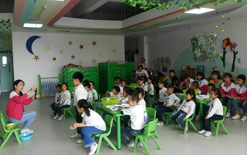 教师介入幼儿同伴冲突的方法,幼儿发生冲突时教师怎样正确引导