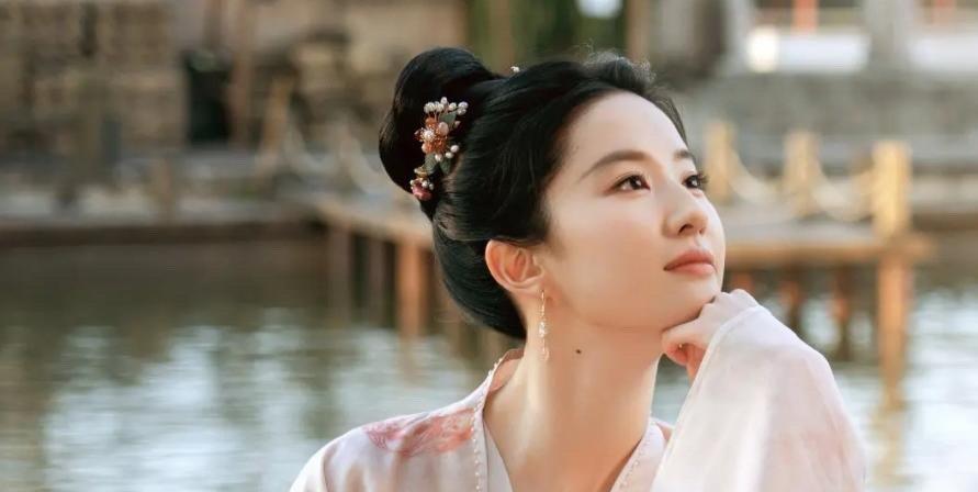 《梦华录》口碑陡转之下，颜值抗打的刘亦菲人设崩塌？