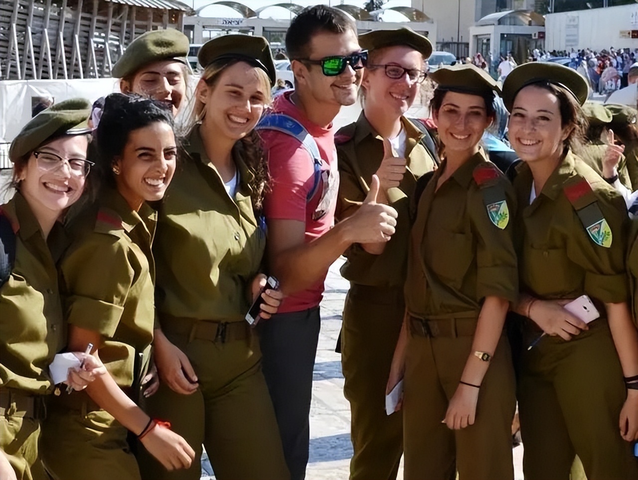 以色列监狱丑闻多名女狱警,以色列女狱警管教犯人