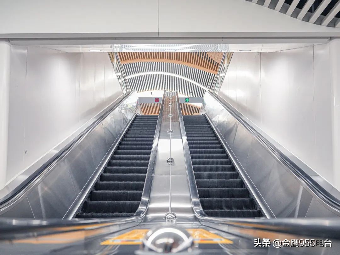 长沙地铁6号线到哪里可以吃东西,长沙地铁6号线水稻博物馆站出口