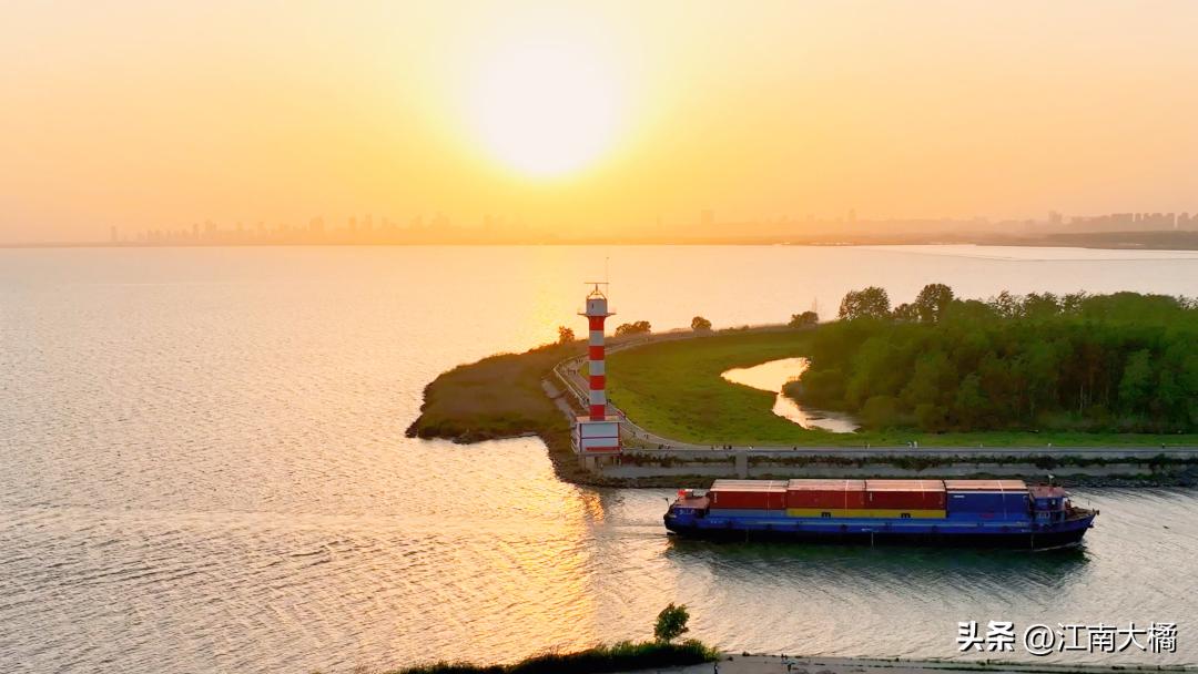 合肥网红灯塔在哪里,巢湖网红灯塔打卡