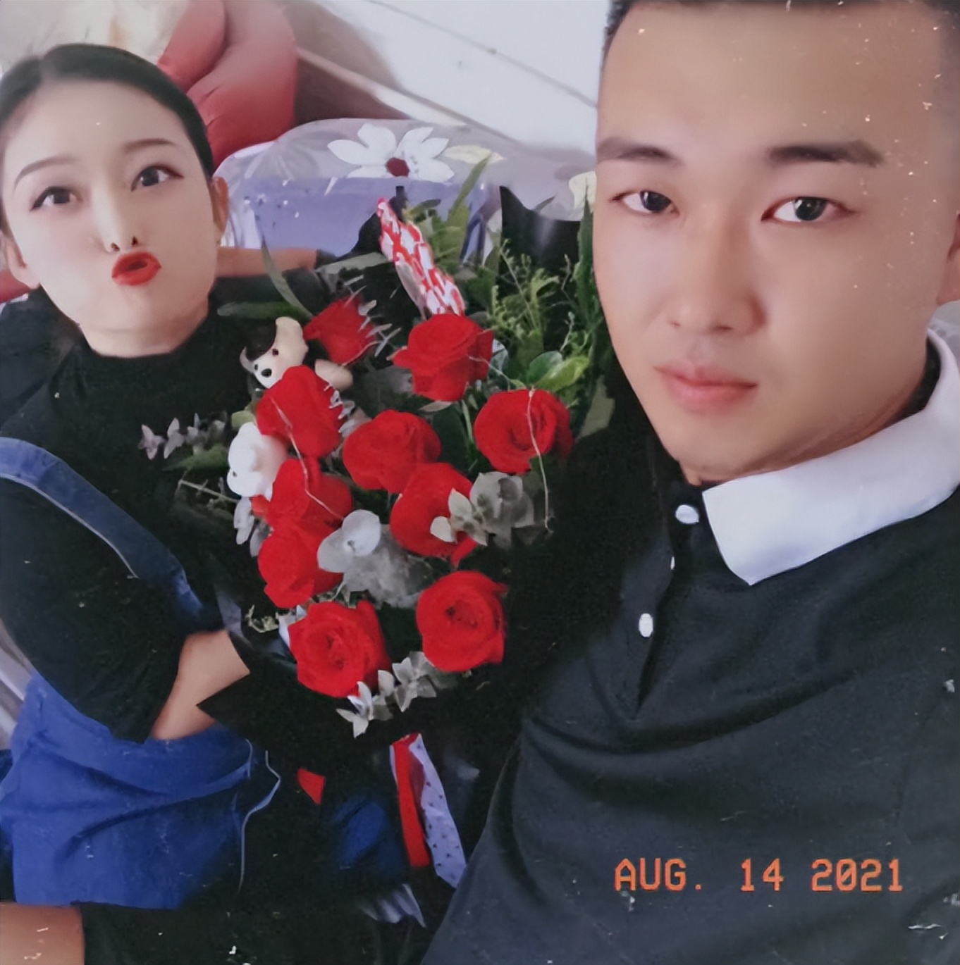 侏儒网红李会娟穿婚纱,侏儒症李会娟抖音