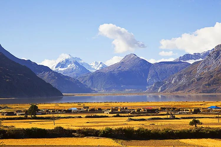 国内十大免费旅行圣地 (10个国内性价比最高的小众旅行地)