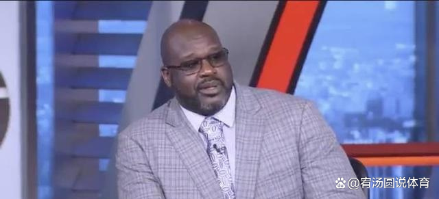 奥尼尔与库里互侃?17年勇士夺冠阵容、01年湖人夺冠阵容