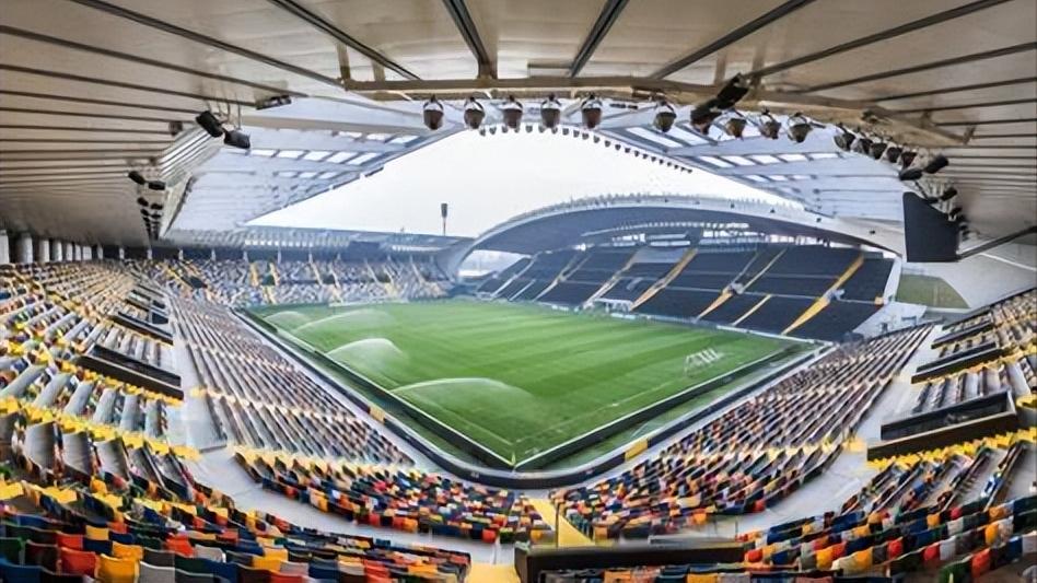 德甲联赛18座球场巡礼,意甲联赛赛场