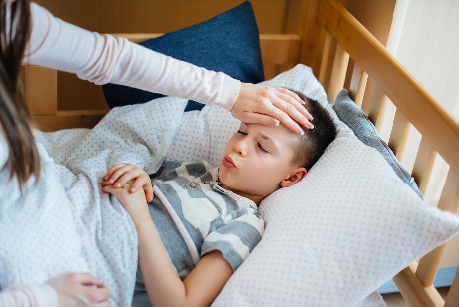 发烧到39.5物理降温的正确方法,宝宝发烧怎么物理降温最好的方法