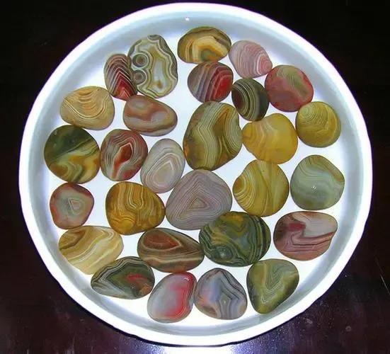 国内玉石排行榜前十名全揭秘,全国各地玉石品种