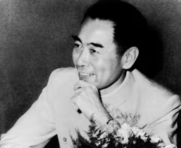 73年台海天气预报开播，提到台湾时，周总理在结尾巧妙加了一句话