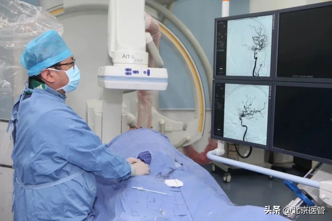 脑中动脉血管狭窄介入治疗视频,右大脑动脉血管狭窄最好治疗办法
